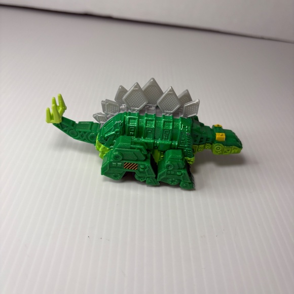DreamWorks Dinotrux Garby Diecast 4" Green Dinosaur Vehicle Metal Toy 2015 - Picture 3 of 6
